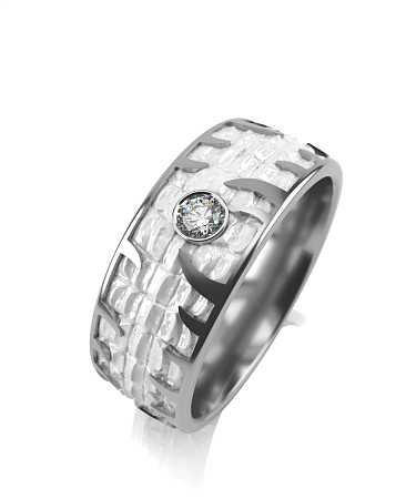 Кольцо из серебра с белой керамикой и фианитом SF-к24кб/с