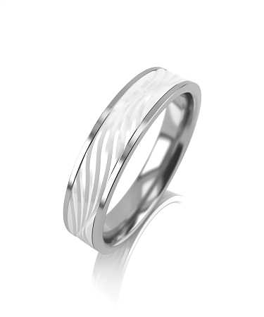 Обручальное кольцо из белого золота с керамикой ШН29кб/б