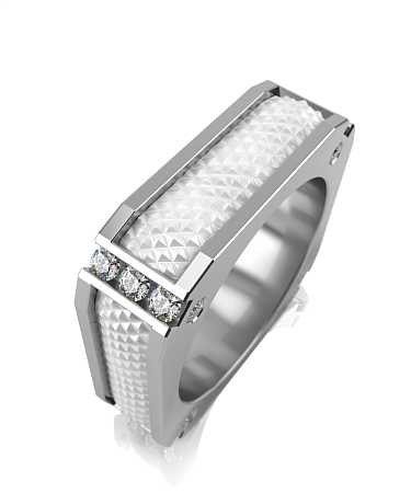 Кольцо из серебра с белой керамикой и фианитами SF-к105кб/с